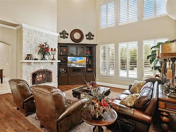 5th image of 5933 Orchard Park Dr