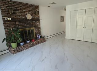 330 Woodbine Ave FLOOR 2, Staten Island, NY 10314