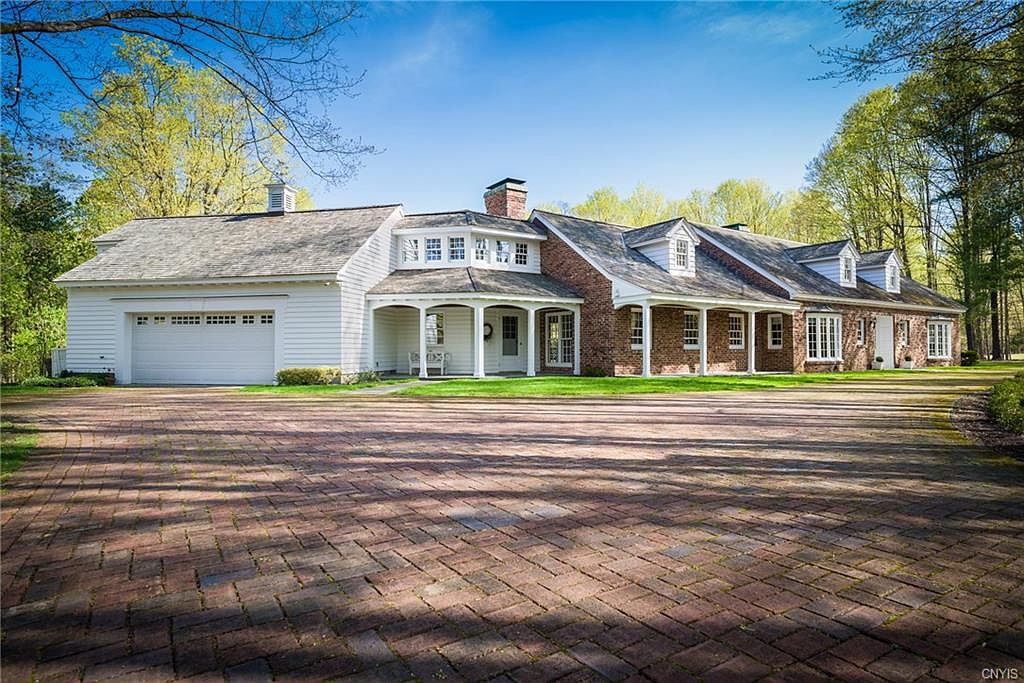 590d99ea1bb022f668374f57308dbc