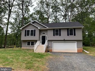 5 Lake View Ln, Stafford, VA 22556