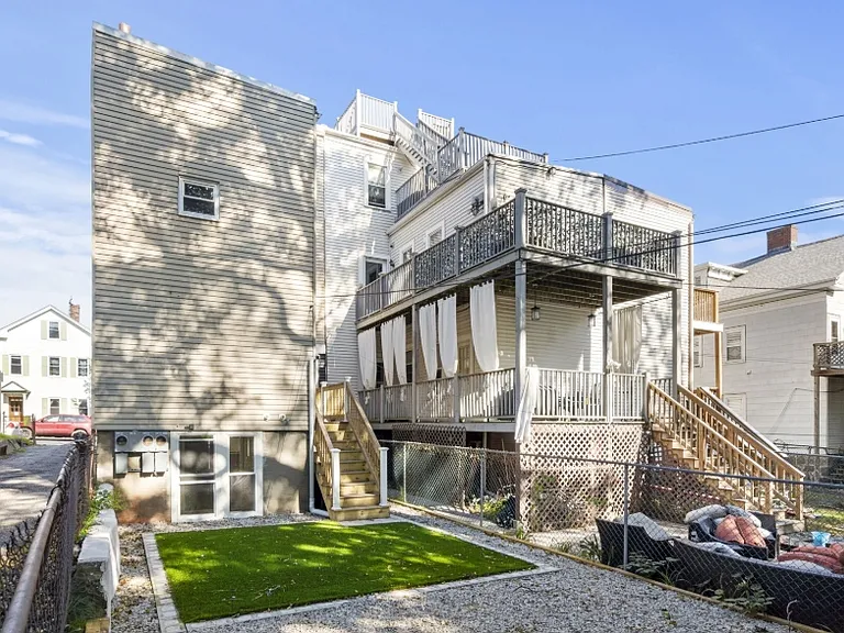 531 E 5th St #1A — Photo 9