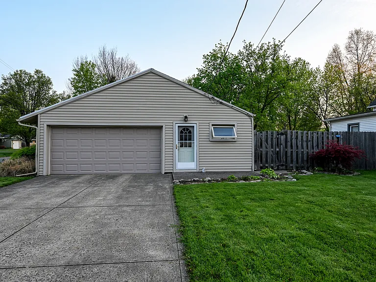287 Edgewood Dr — Photo 20