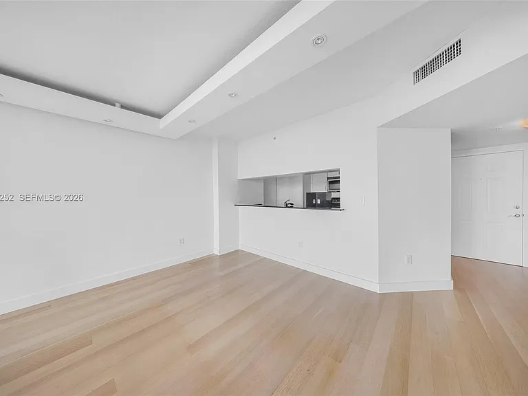 1625 Kennedy Cswy #1004D — Photo 12