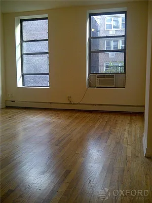 Rented by Oxford Property Group | media 8