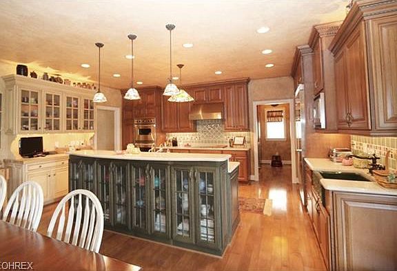 4th image of 49716 Woodland Dr