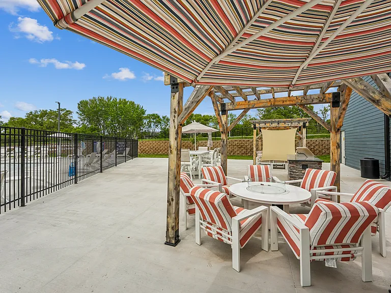 Fire Pit Lounge