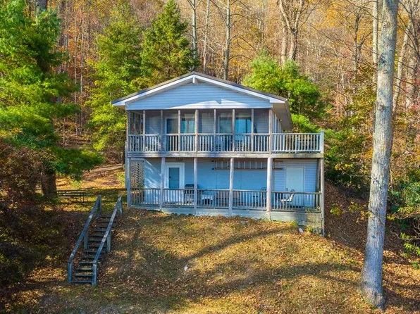 219 Little Fawn Trl, Fancy Gap, VA 24328