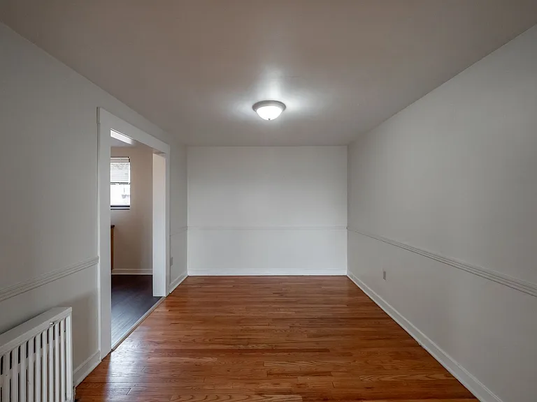 5540 5th Ave — Photo 23