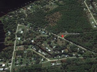 594 Palmetto Bluff Rd, Palatka, FL 32177