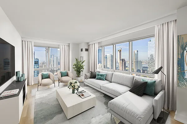 Sold by Triplemint | media 1