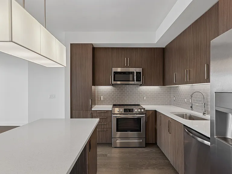 Luminary_INT_Feature_1BedA15_Kitchen2_Jan2026
