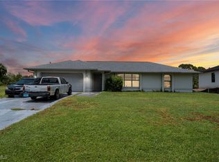 1701 NE 28th St, Cape Coral, FL 33909