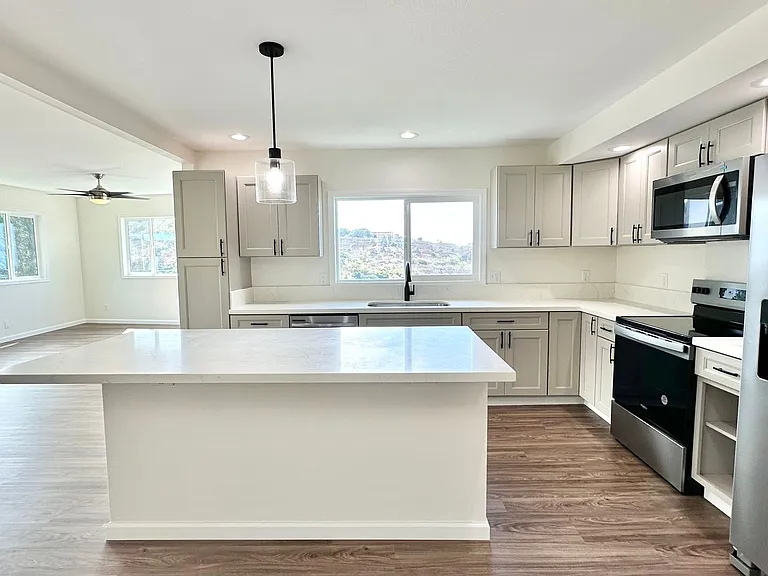 1413 Ala Iolani St — Photo 26