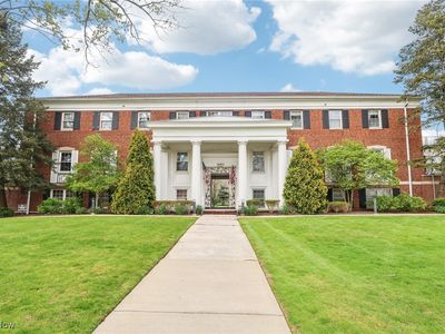 19901 Van Aken Blvd #F-11, Shaker Heights, OH, 44122