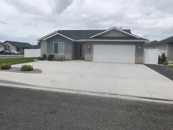 450 W Southwood Ave, Twin Falls, ID 83301