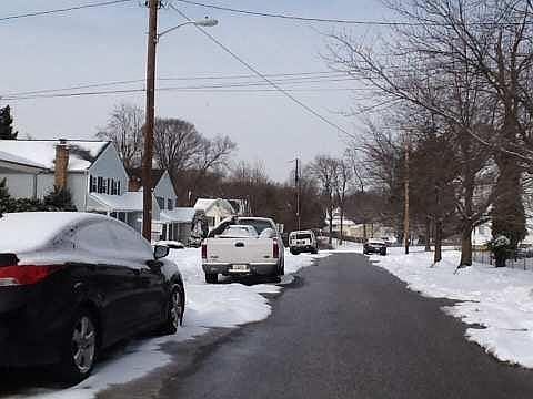 2nd image of 3809 Walnut Ave