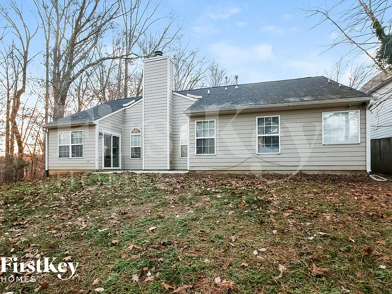 11300 Fox Hill Dr — Photo 18