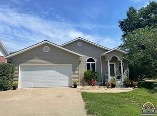 240 Fairway Dr, Council Grove, KS 66846