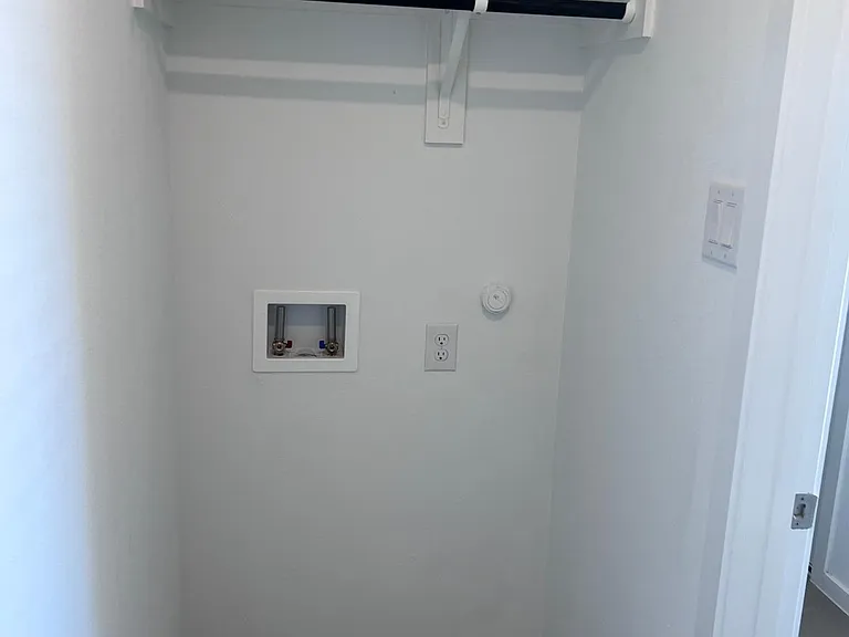 3910 Ontario Way — Photo 13