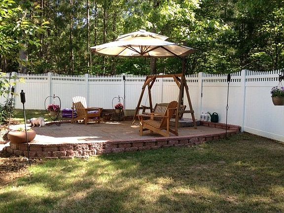 3rd image of 7631 Brookcrest Ct