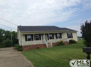 207 Malibu Canyon Dr, Columbia, TN 38401