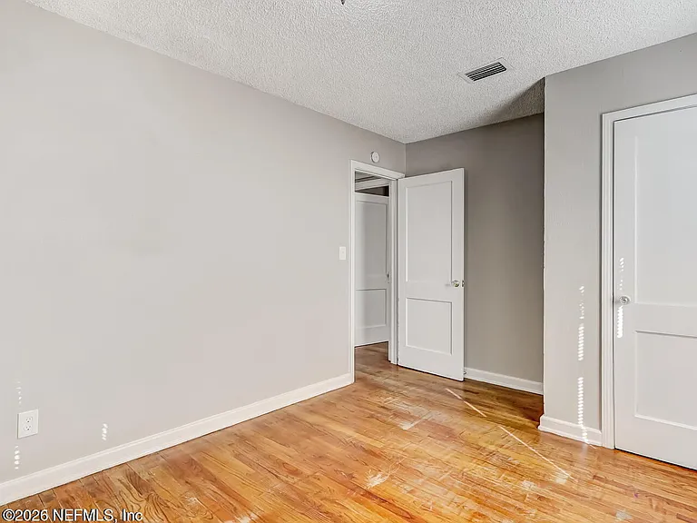 1901 Pullman Ct — Photo 21