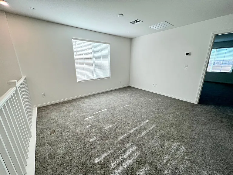 10937 Oregano Ave — Photo 35