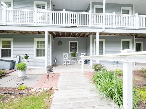 13 Hidden Knolls Circle #13, Monroe, CT 06468