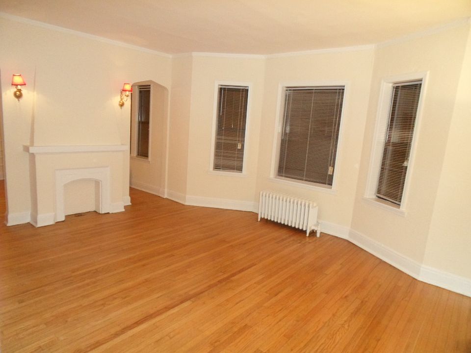 1st image of 1519 W Farwell Ave APT 2A