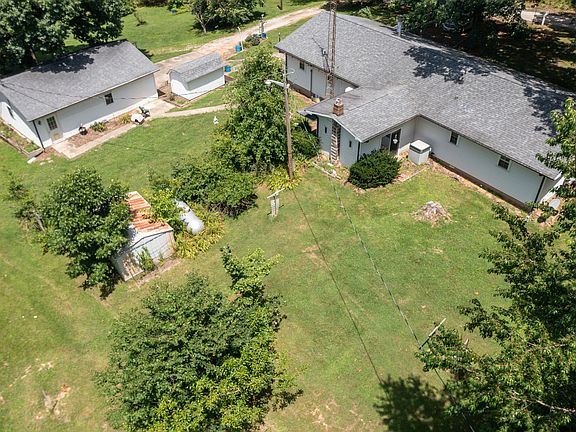 2nd image of 19503 N Moonbeam Ln