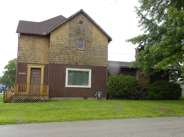 802 S Lincoln St, Robinson, IL 62454