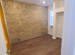 206 N California Ave #2, Chicago, IL 60612