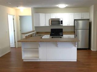 616 S Market Ave APT B, Springfield, MO 65806