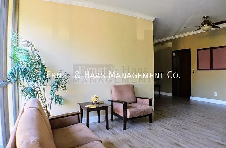 4595 California Ave #209 — Photo 4