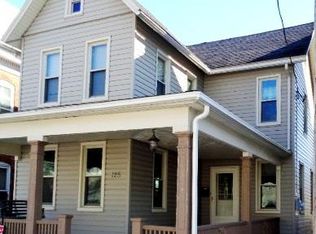 125 Pleasant St, Hanover, PA 17331