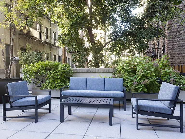 55 Thompson St #606 — Photo 8