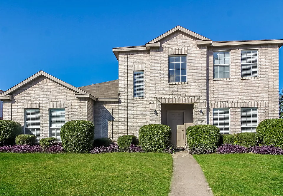 505 Summertree Ln
