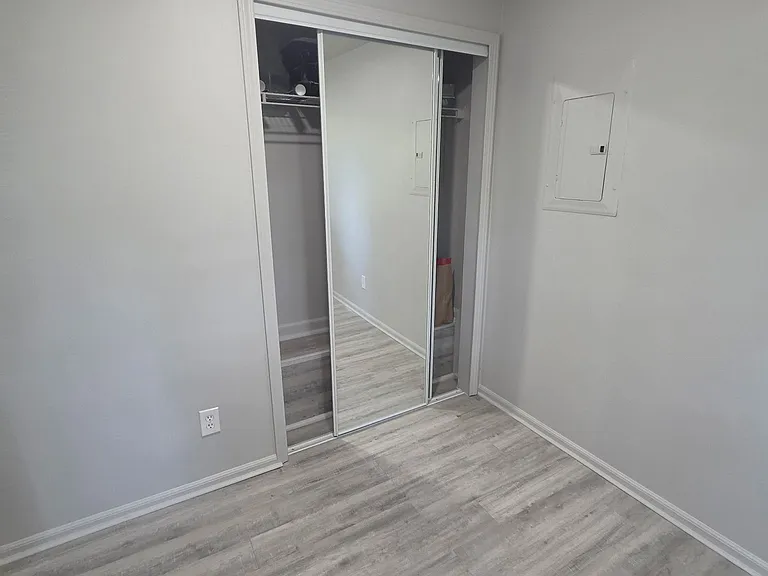 6873 Saline Dr #101-10 — Photo 9