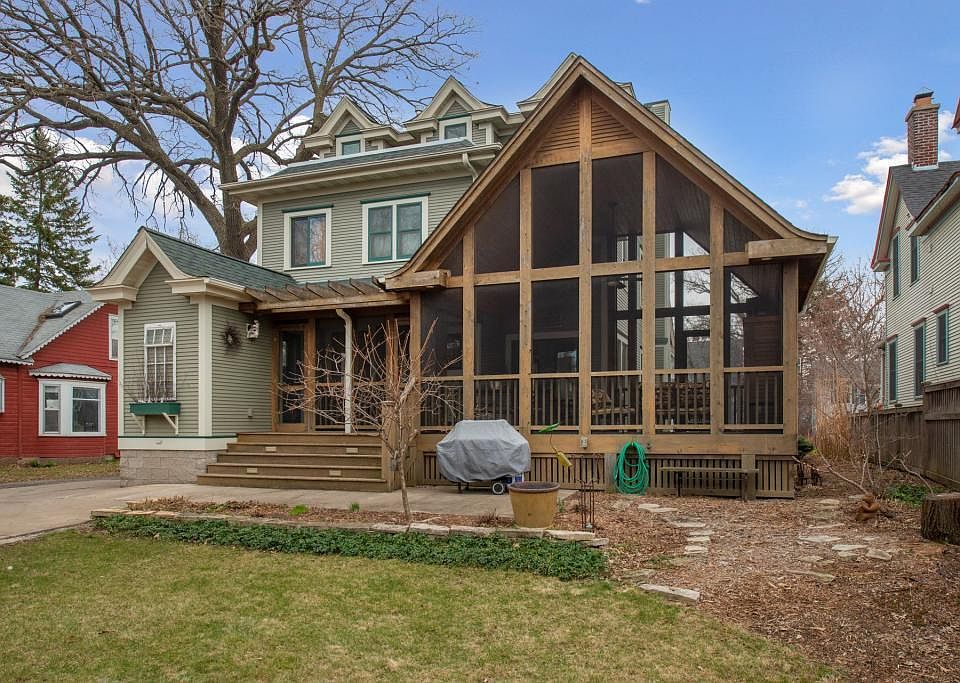 1st image of 4020 Vincent Ave S