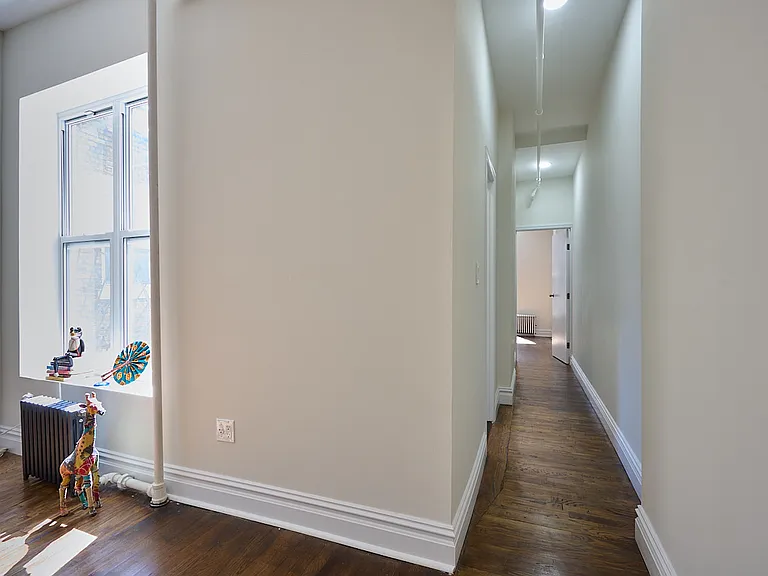 524 W 140th St #2 — Photo 8