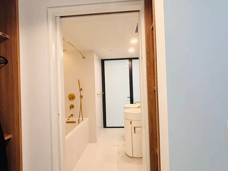 1033 Nelson St #2403 — Photo 20