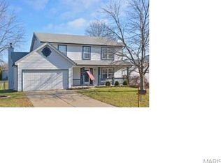 1418 Venus Dr, Saint Peters, MO 63376