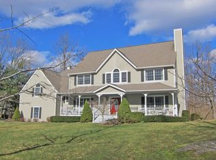 4 Pioneer Trl, Armonk, NY 10504