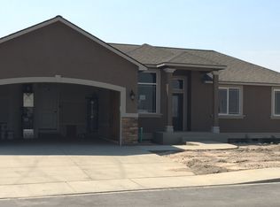 1720 E Madera St, Othello, WA 99344