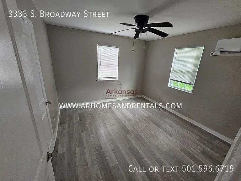 3333 Broadway St — Photo 6