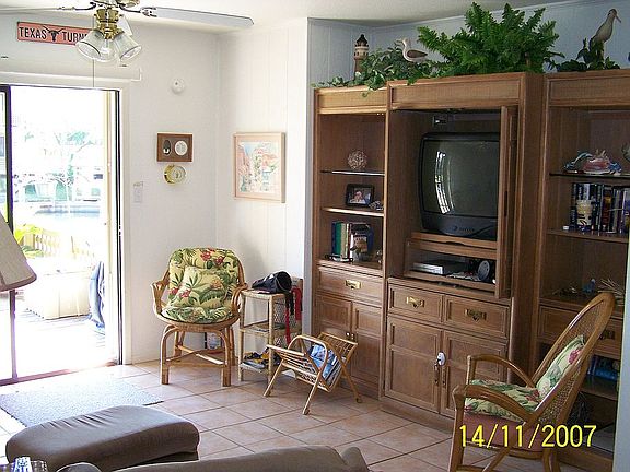 3rd image of 2109 Bayhouse Dr