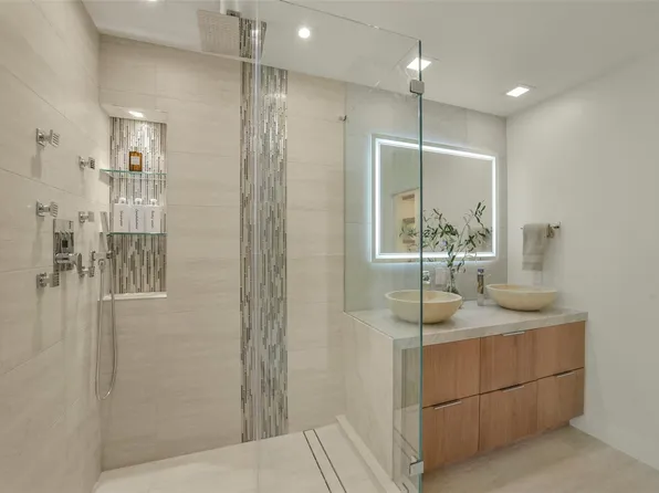 5110 San Felipe St Unit 77W, Houston, TX 77056