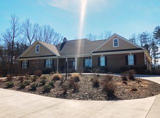 312 Hickory Hill Rd, Evington, VA 24550