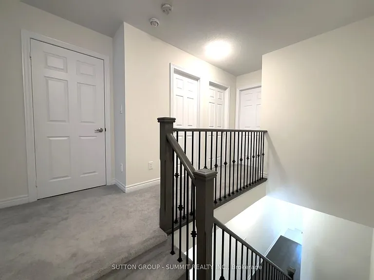 109 Benadir Ave — Photo 24