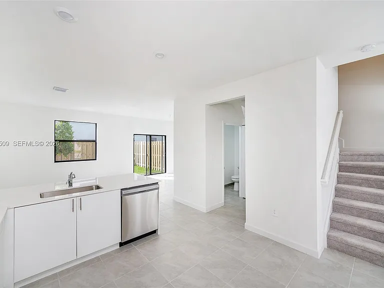 11932 SW 246th Ln — Photo 7
